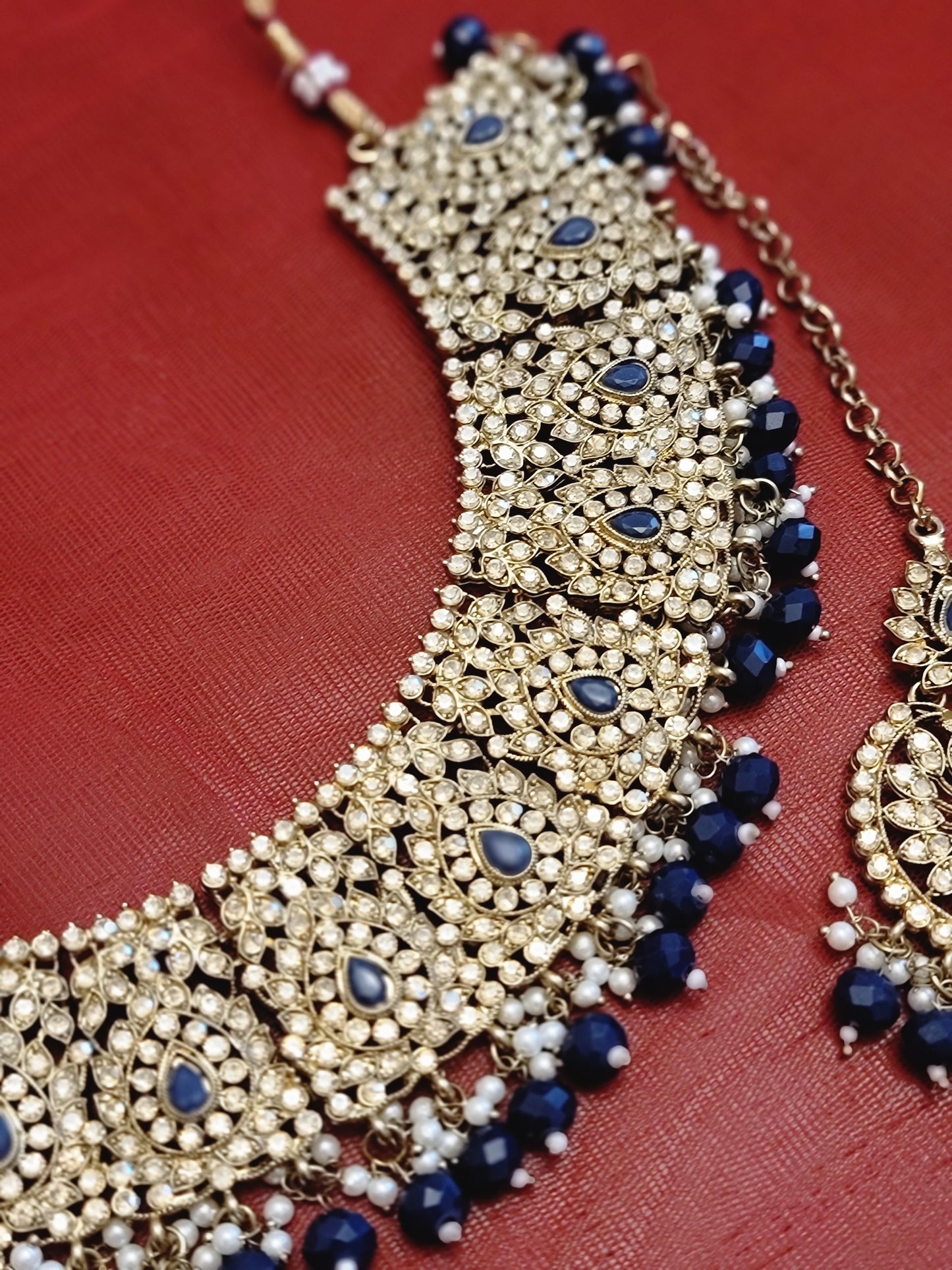 Royal Blue Sweetheart Choker Set