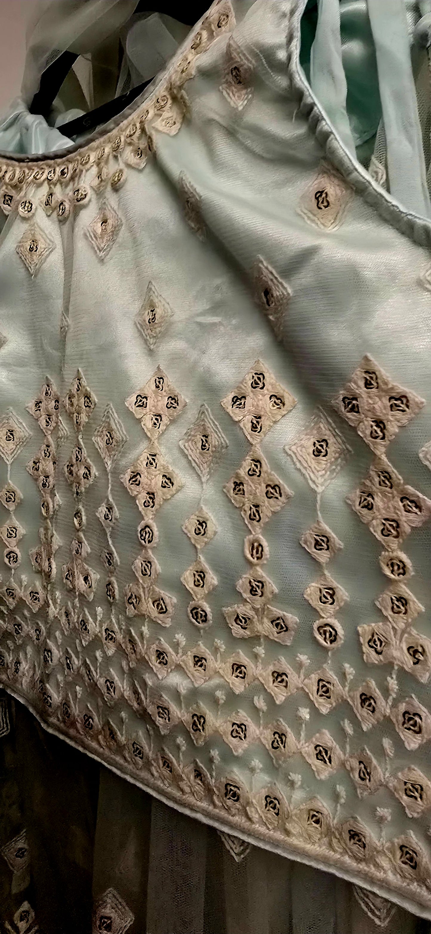 Girls Net Lehenga
