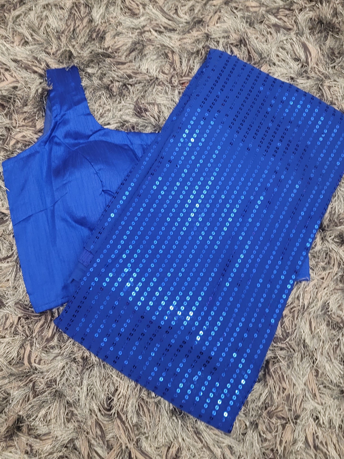 Sequins Saree with Stitched Knotted Blouse
