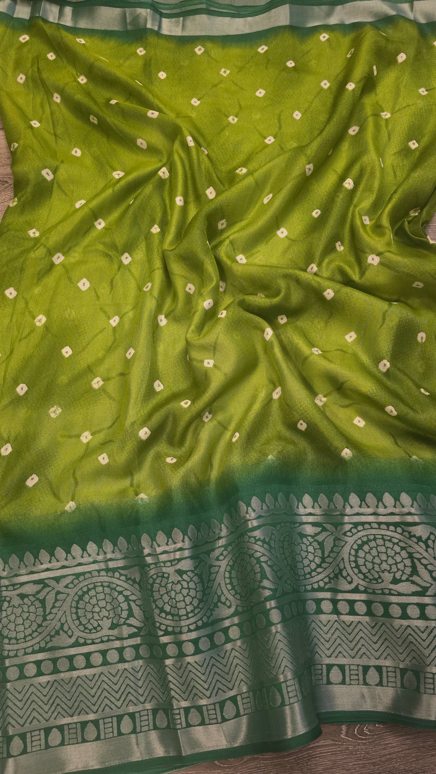 Bandhej Print Semi CottonSaree