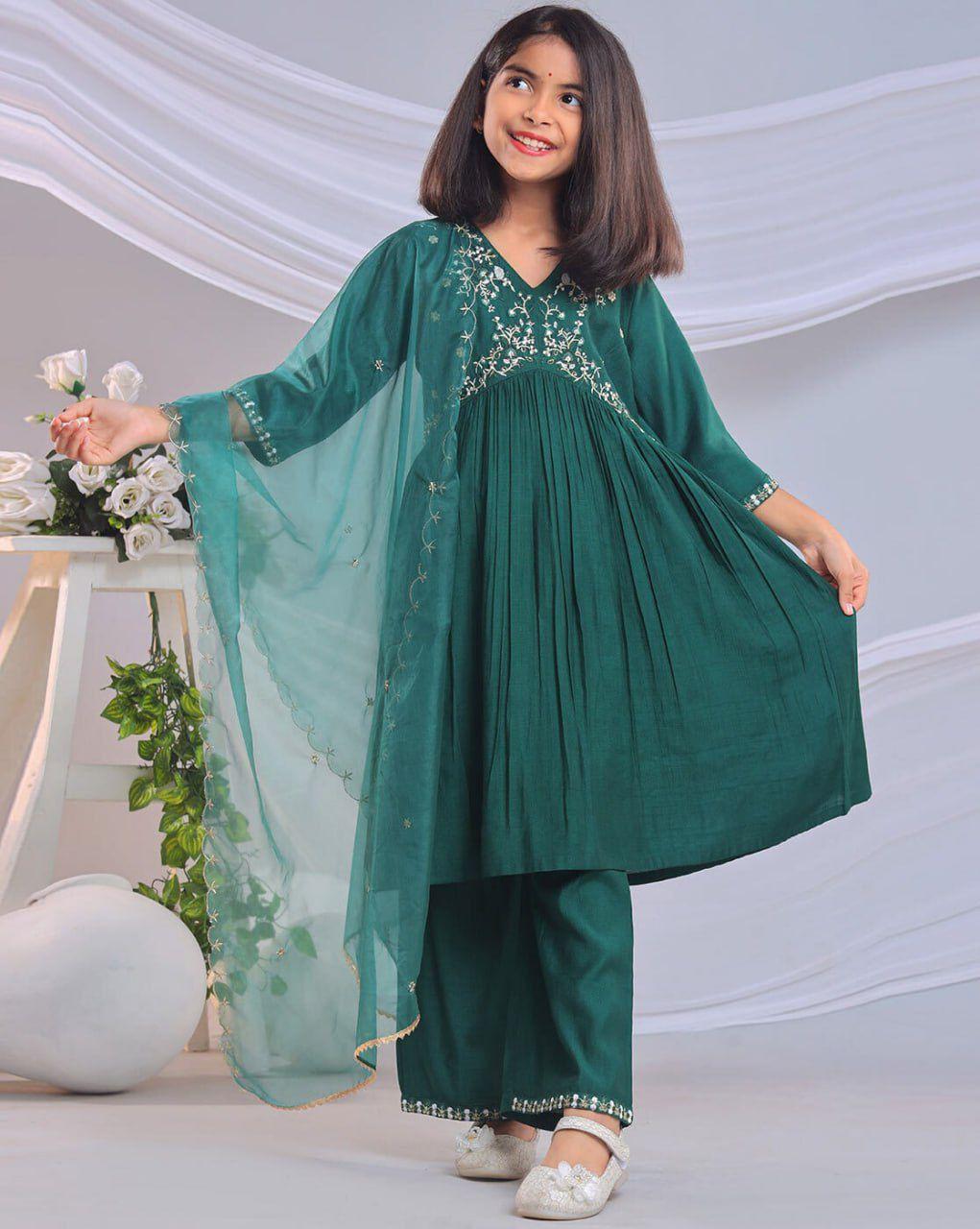 Girls Kurta Set crafted in viscose fabric with elegant heavy embroidery sequin work