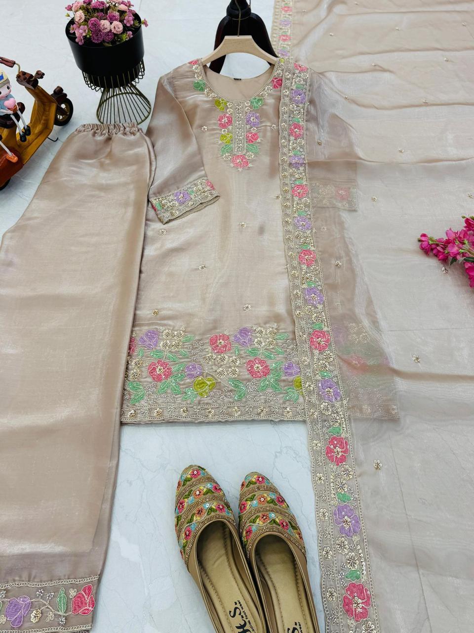 Jimi Choo Fabric Designer Kurta, Palazzo & Dupatta Set