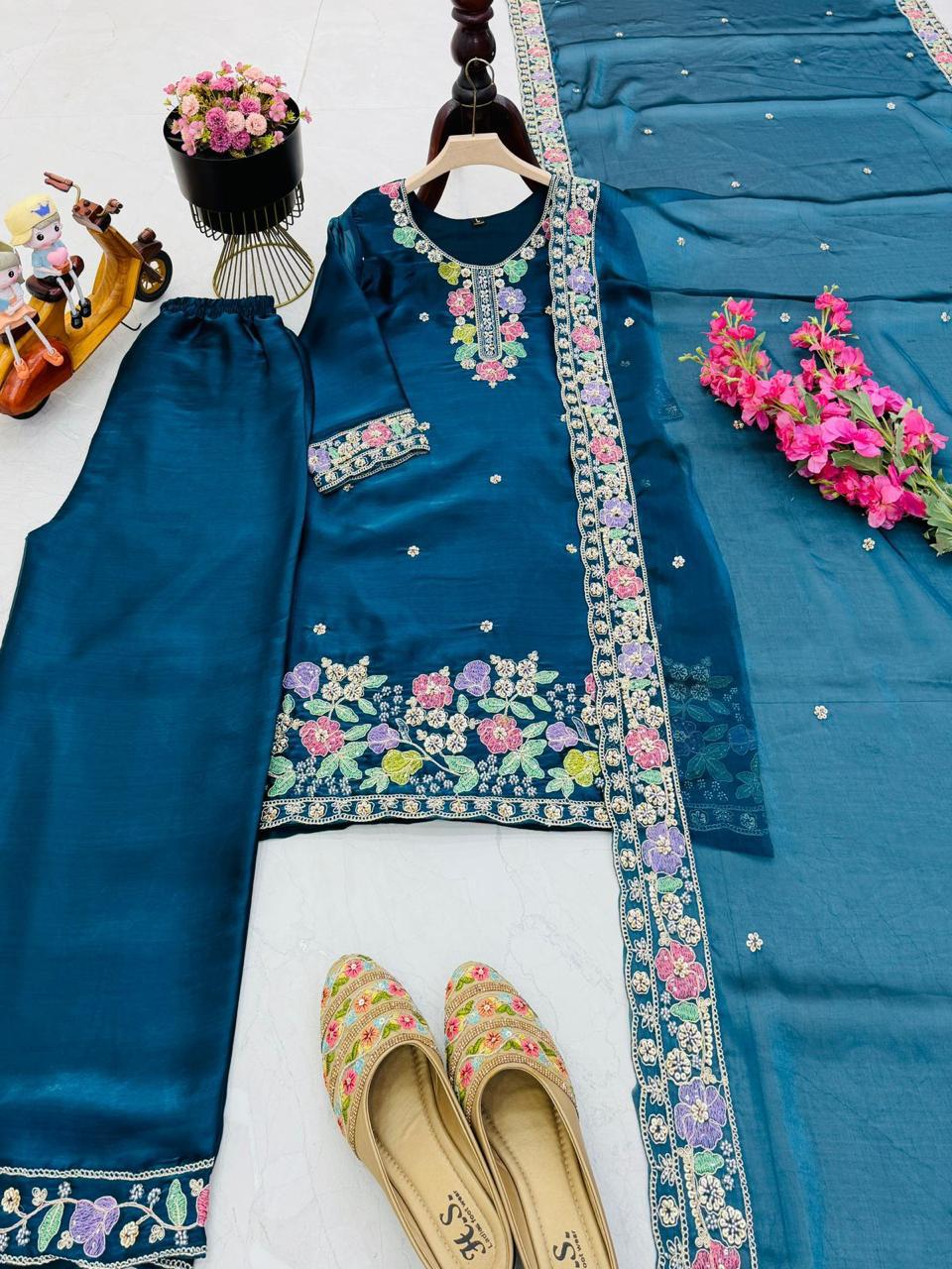 Jimi Choo Fabric Designer Kurta, Palazzo & Dupatta Set