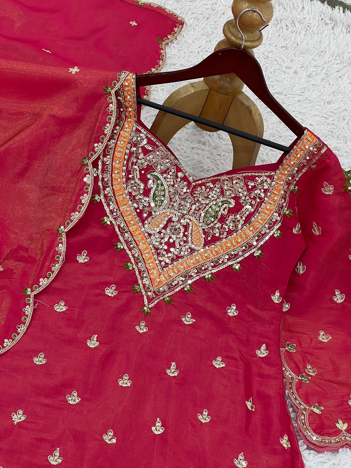 Elegant Simar Silk Set with Embroidery Work