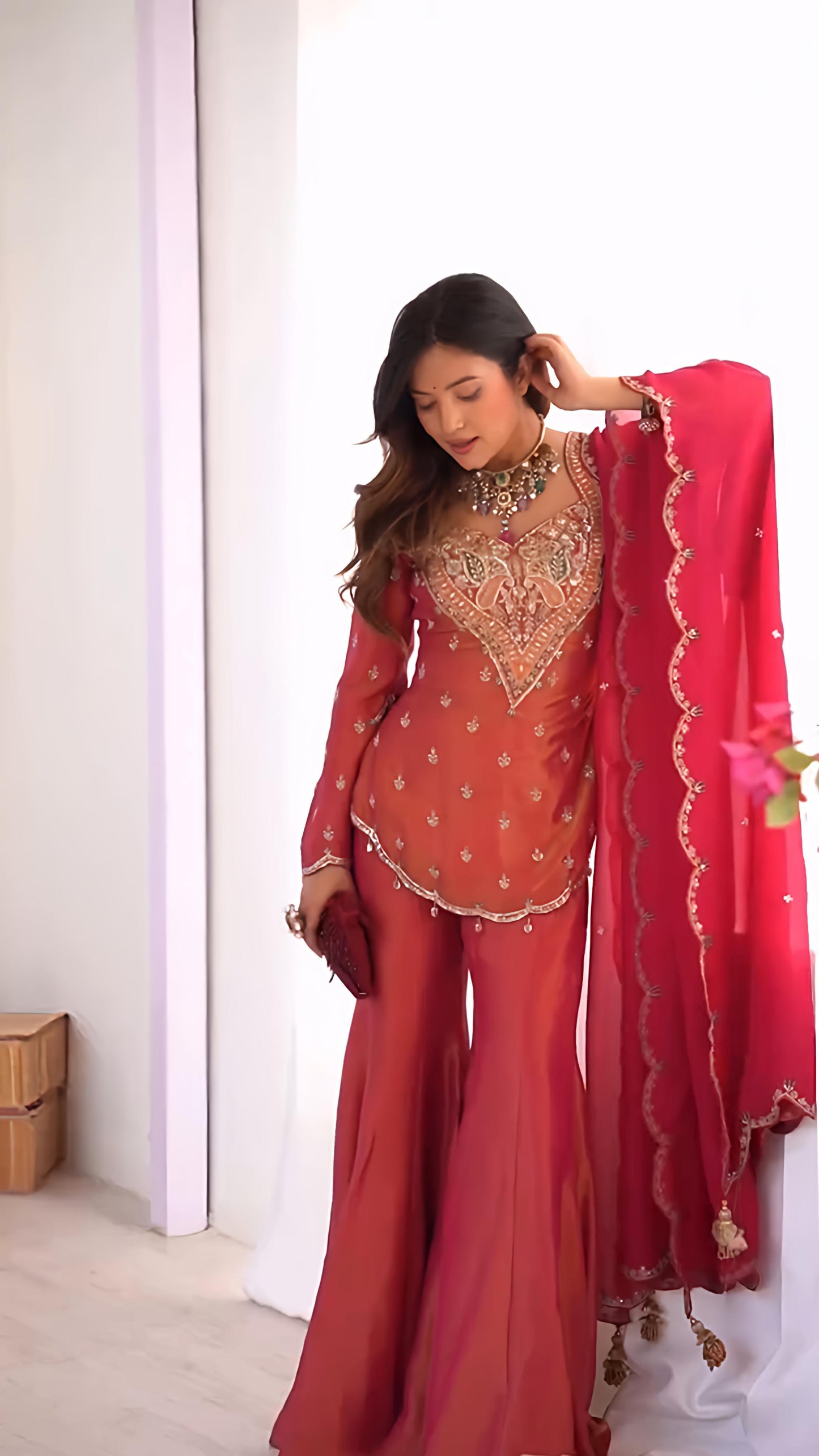Elegant Simar Silk Set with Embroidery Work